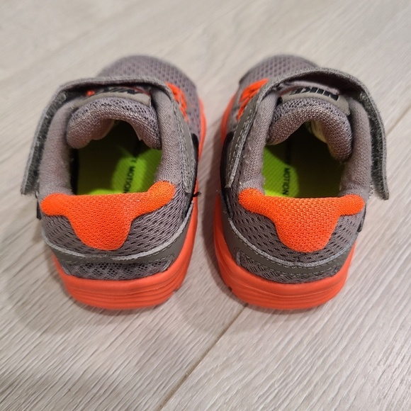 Nike Kids Lunarglide 4 Grey Orange - Picture 5 of 8